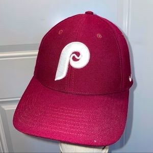 PHILLIES CARDINAL hat